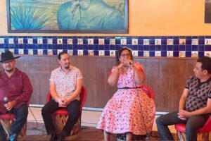 Nuestra-música-y-sentimiento-conecta-con-la-gente-La-Santa-Cecilia